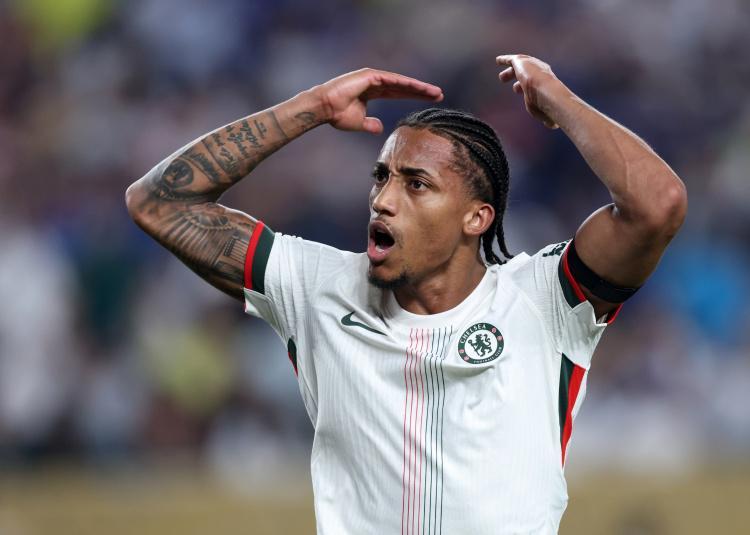 九游官方网站-蓝军名宿：佩德罗加盟至今发挥很棒，半场绝杀是在对方伤口上撒盐