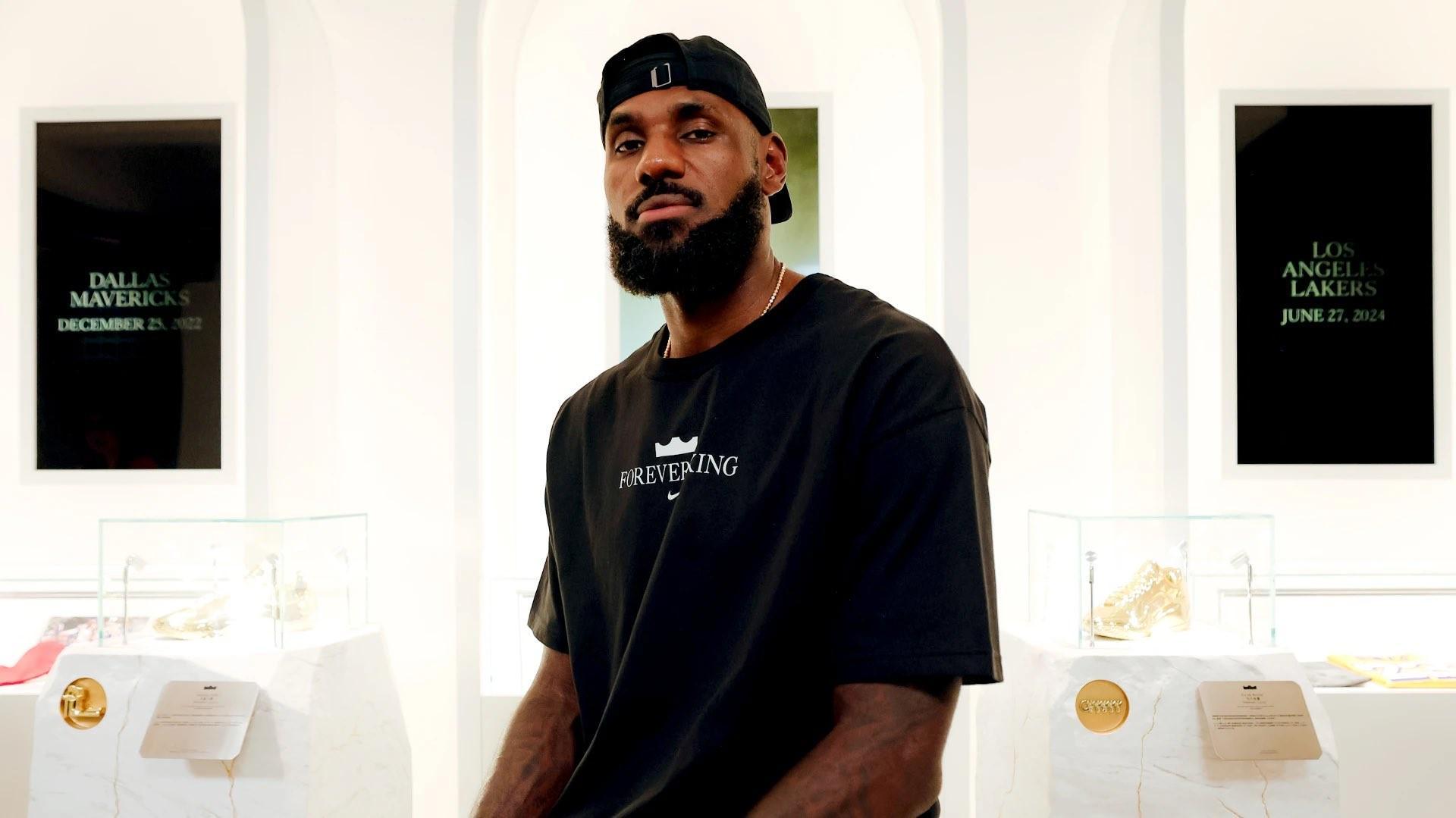 九游官网-媒体人：若未得到詹姆斯授权就称他为作者是不妥的