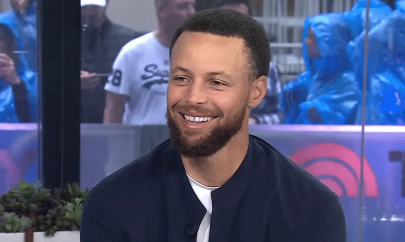 九游平台-库里：退役后不会远离篮球，想一直在篮球里找到自己位置